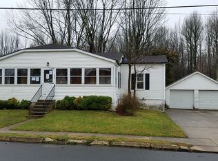 349 Logan St, Woodbury, NJ 08096