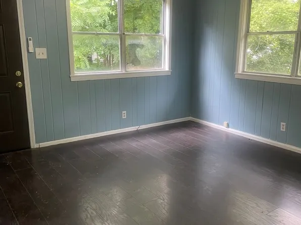 251 S Dillard Ave, Oak Ridge, TN 37830