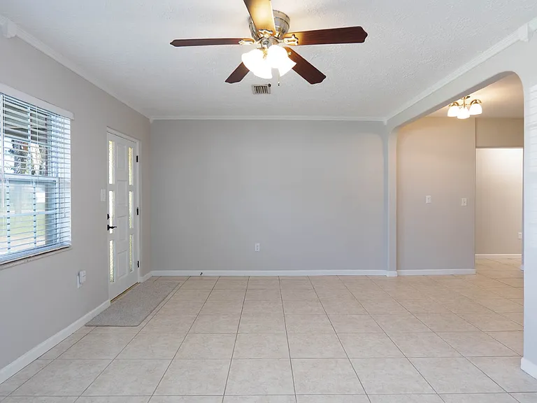 2714 Grand Cayman St — Photo 19