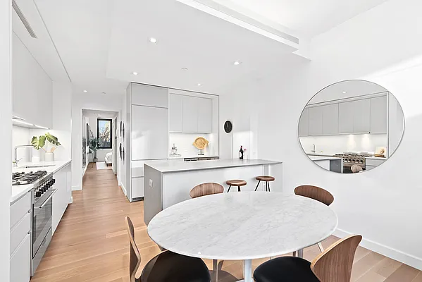 Sold by Compass | media 25