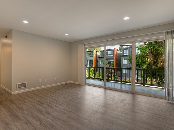 4th image of 713 3rd Pl S APT 8