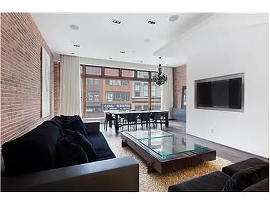 Rented by Douglas Elliman | media 34