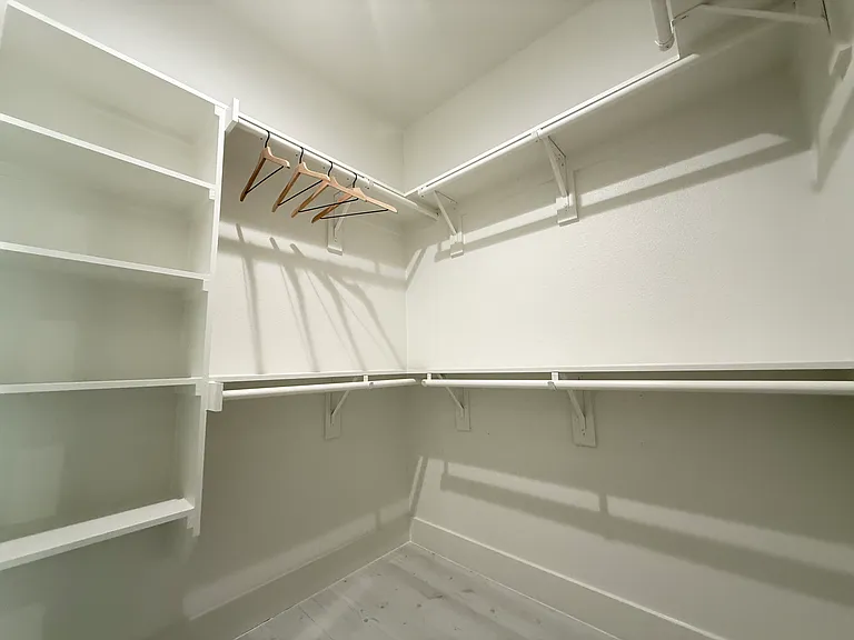 7207 Mohawk Dr #204 — Photo 12