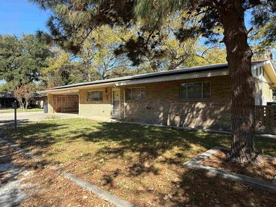 108 Delmar Ln, Del Rio, TX, 78840