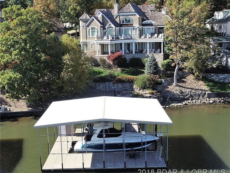 1st image of 40 Brookhaven Ct