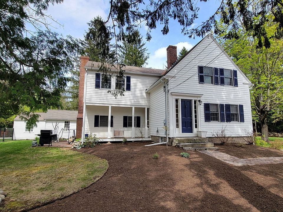 364 Central St, Holliston, MA 01746 Zillow