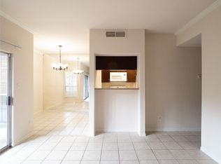 6500 Harbor Town Dr APT 3205, Houston, TX 77036