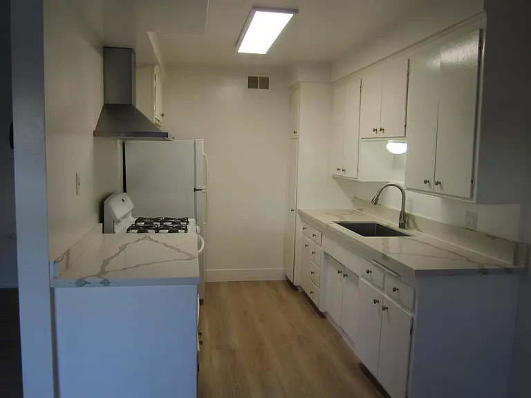 227 Oceano Ave #5 — Photo 3
