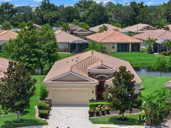 8214 Las Lilias Ct, Sarasota, FL 34243