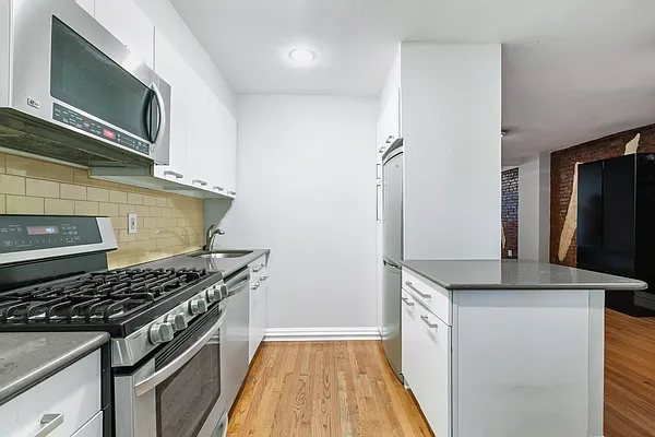 Rented by Douglas Elliman | media 3