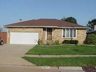 2nd image of 4871 Autumn Ln