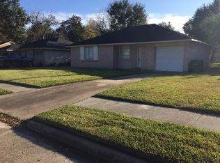 6514 Sandy Oaks Dr, Houston, TX 77050