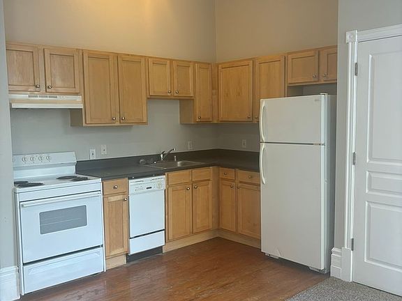 3rd image of 753-755 Saint Helens Ave #308