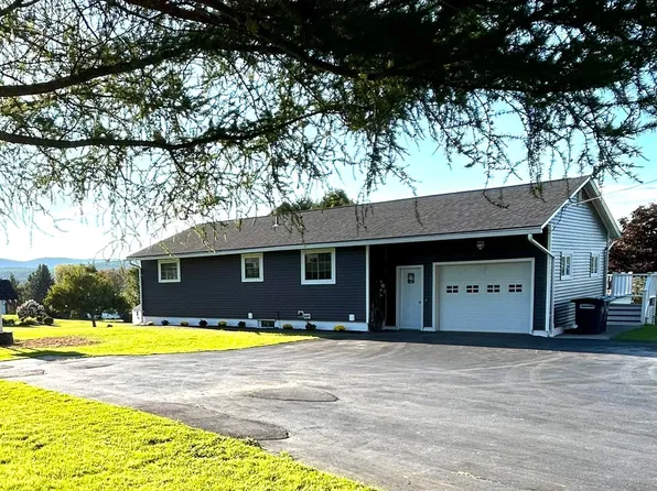 30 Peloquin Road, Barre Town, VT 05654