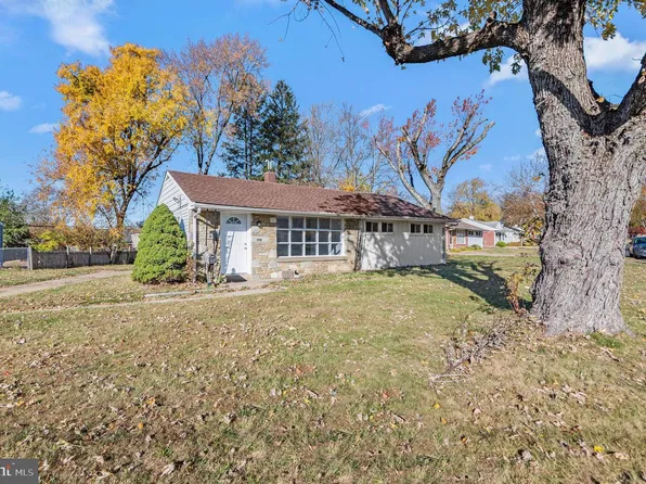 2750 Turner Ave, Roslyn, PA 19001