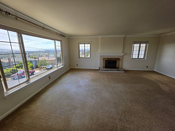 2nd image of 1744 Wesley Ave