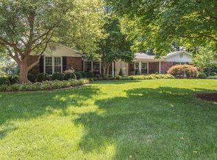 14188 Cross Trails Dr, Chesterfield, MO