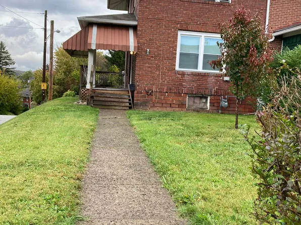 1018 Pennsylvania Ave, Clairton, PA 15025