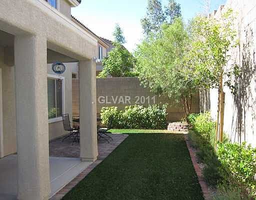 3rd image of 1073 Lemongrass Ct