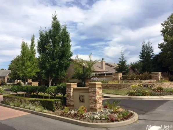 11 Crossley Ct, Sacramento, CA 95833