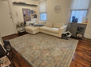 1512 Pine St APT 1R, Philadelphia, PA 19102