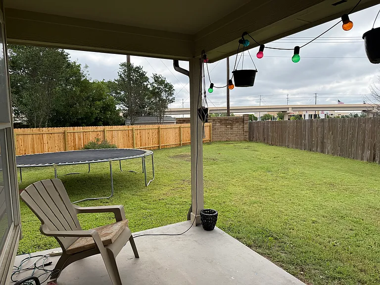1421 Mojave Bnd — Photo 10