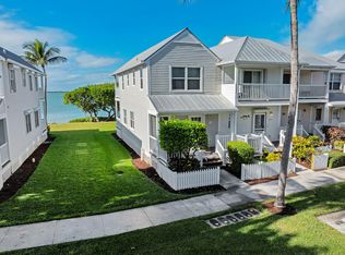 5029 Sunset Village Dr, Duck Key, FL 33050