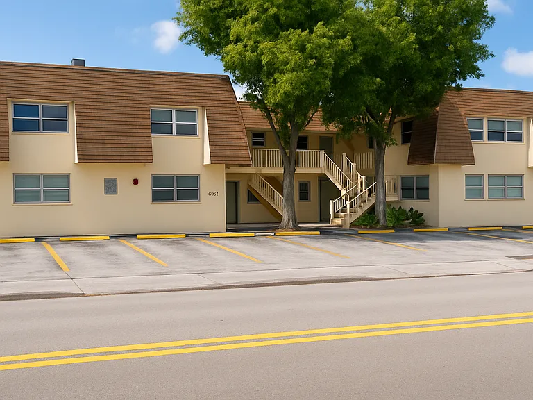 3801 SW 59 Terr Davie, FL 33314 — Photo 2