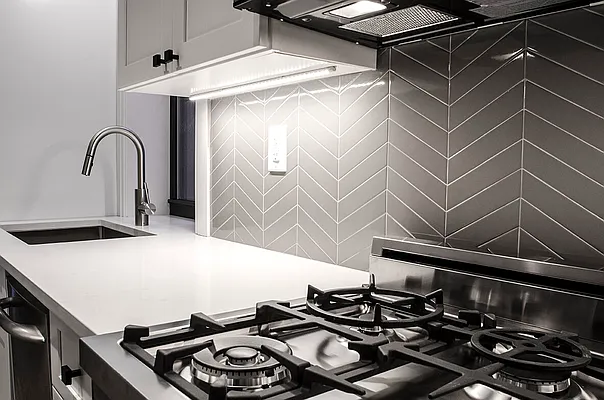 Rented by Argent Advisors LLC | media 30