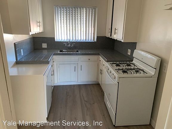 4th image of 4525 Murietta Ave #24