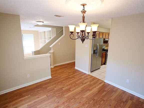 5th image of 2111 Old Dixie Dr