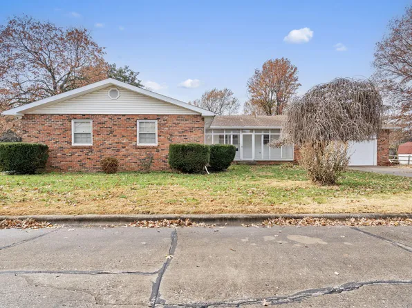 2725 S Dollison Avenue, Springfield, MO 65807