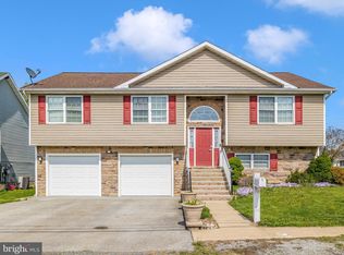 107 S George St, Ranson, WV 25438