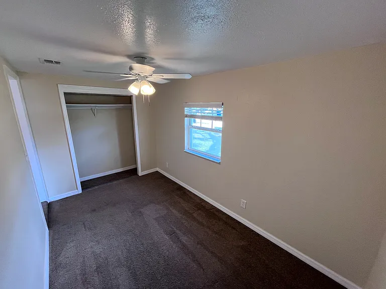 3010 Oaklawn Ave — Photo 12