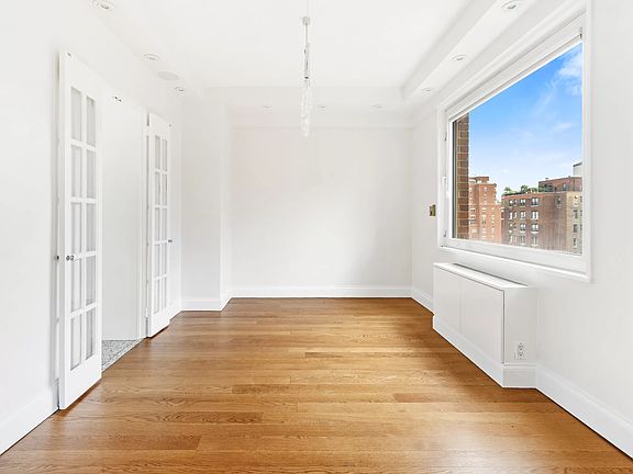 5th image of 45 E 89th St APT 16F