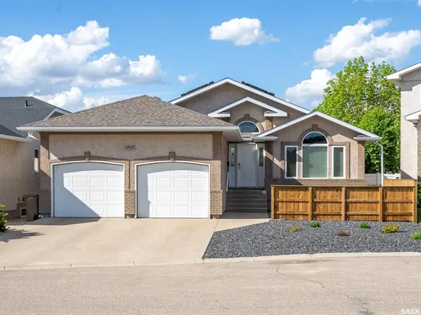 3807 Britannia PLACE E, Regina, SK S4V 2Z6