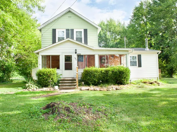 480 N Clayton St, Centerburg, OH 43011