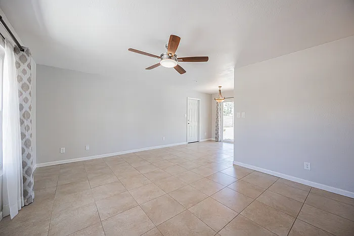 11211 S Bannock St — Photo 5