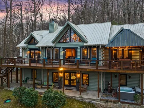 261 Skyline Dr, Cherry Log, GA 30522