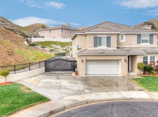 16327 Fairbanks Ct, Santa Clarita, CA 91387