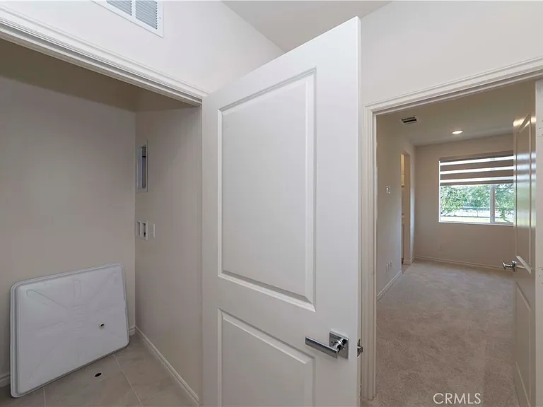 11502 Artesia — Photo 22