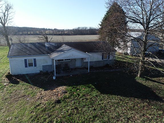 3rd image of 4042 W County Road 900 N