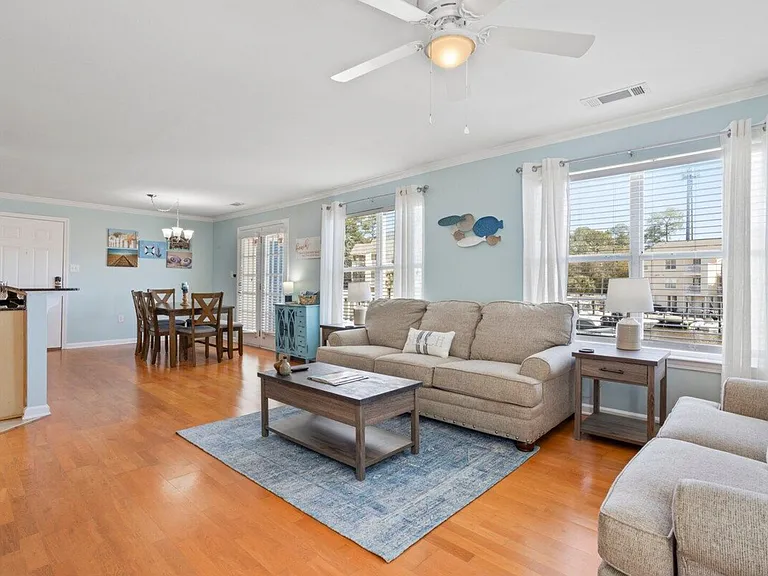 Beachview Dr — Photo 5