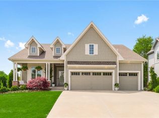 8024 Apache Rd, Lenexa, KS 66227