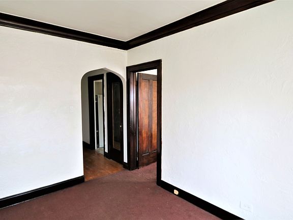 4th image of 10642 S Avenue C APT 2F