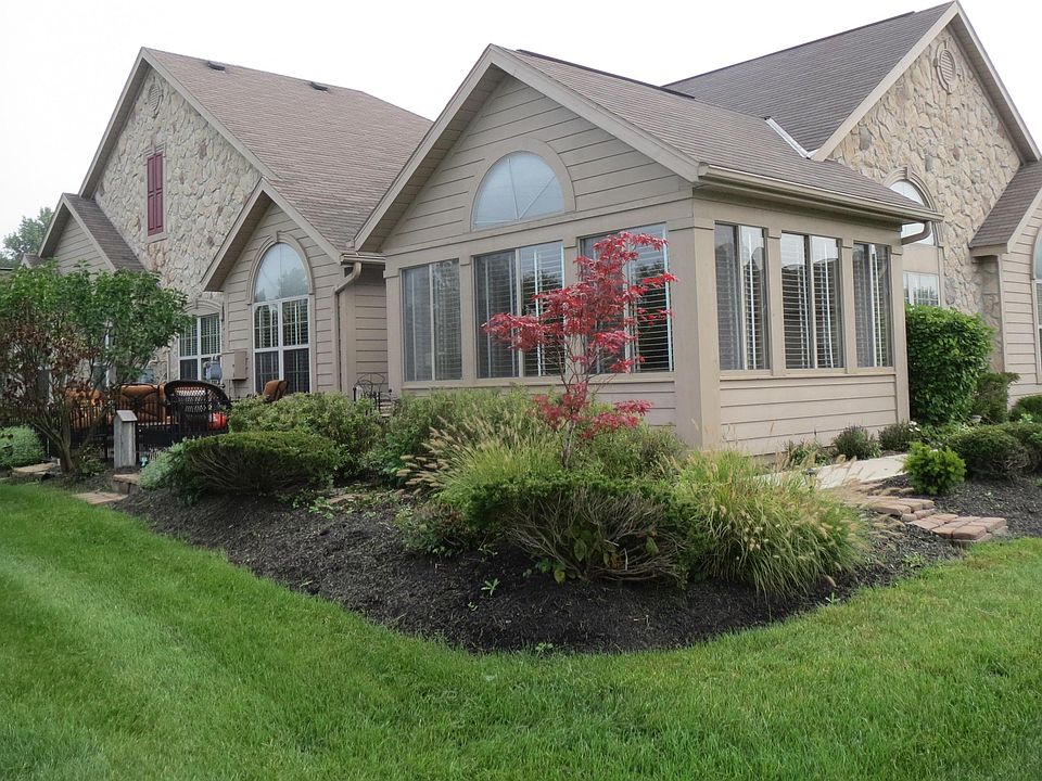 1st image of 8824 Linksway Dr