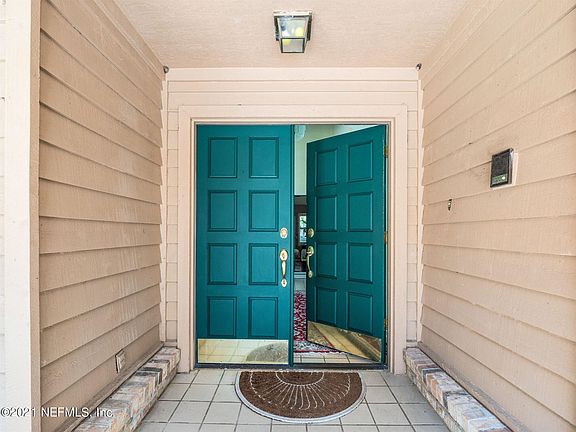 4th image of 5112 Otter Creek Dr