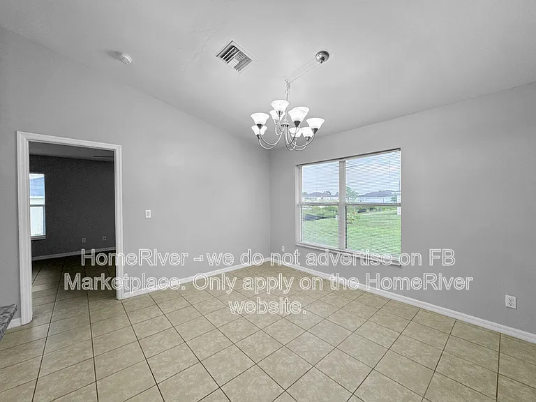 4536 25th St SW — Photo 8