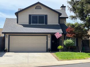 2224 Manitoba Ct, Modesto, CA 95356