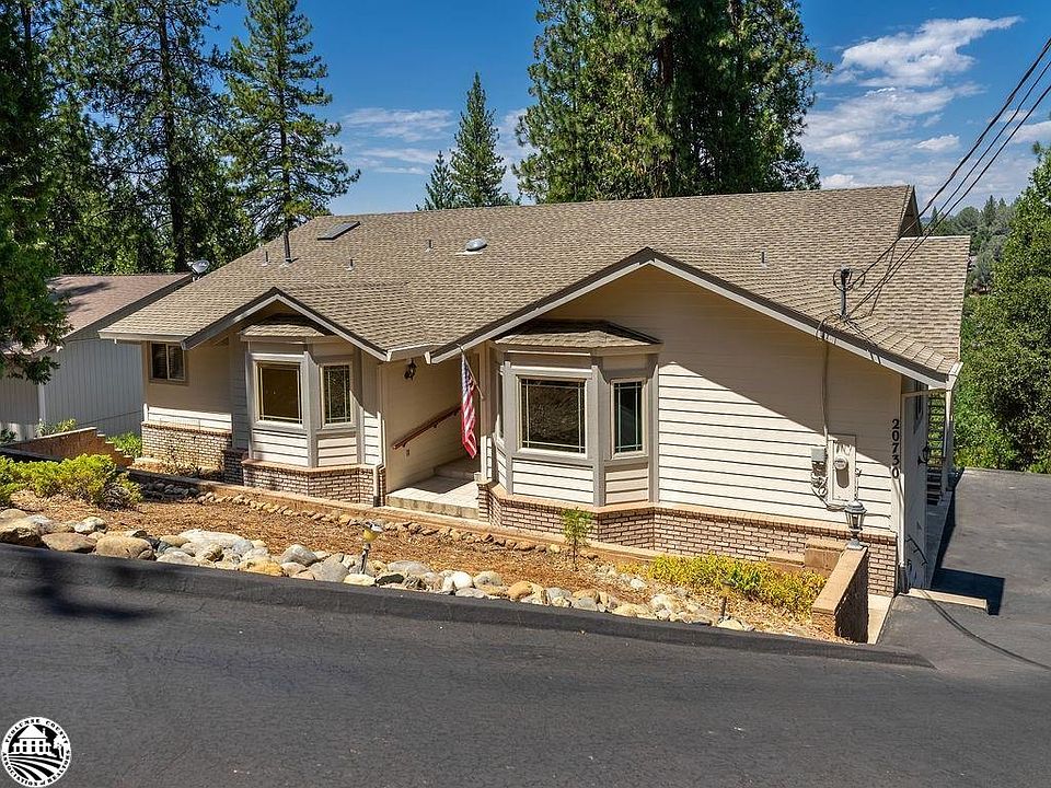 1st image of 20730 Point View Dr #208